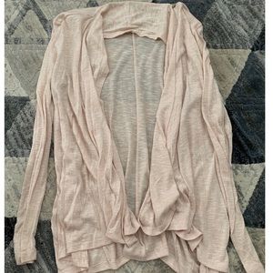 Forever 21 Light Weight Pink sweater